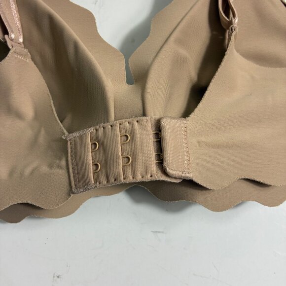 b.tempt’d by Wacoal B’Wow’d Convertible T-Shirt Bra Beige Sz XS Clean Girl Minim - Picture 5 of 7